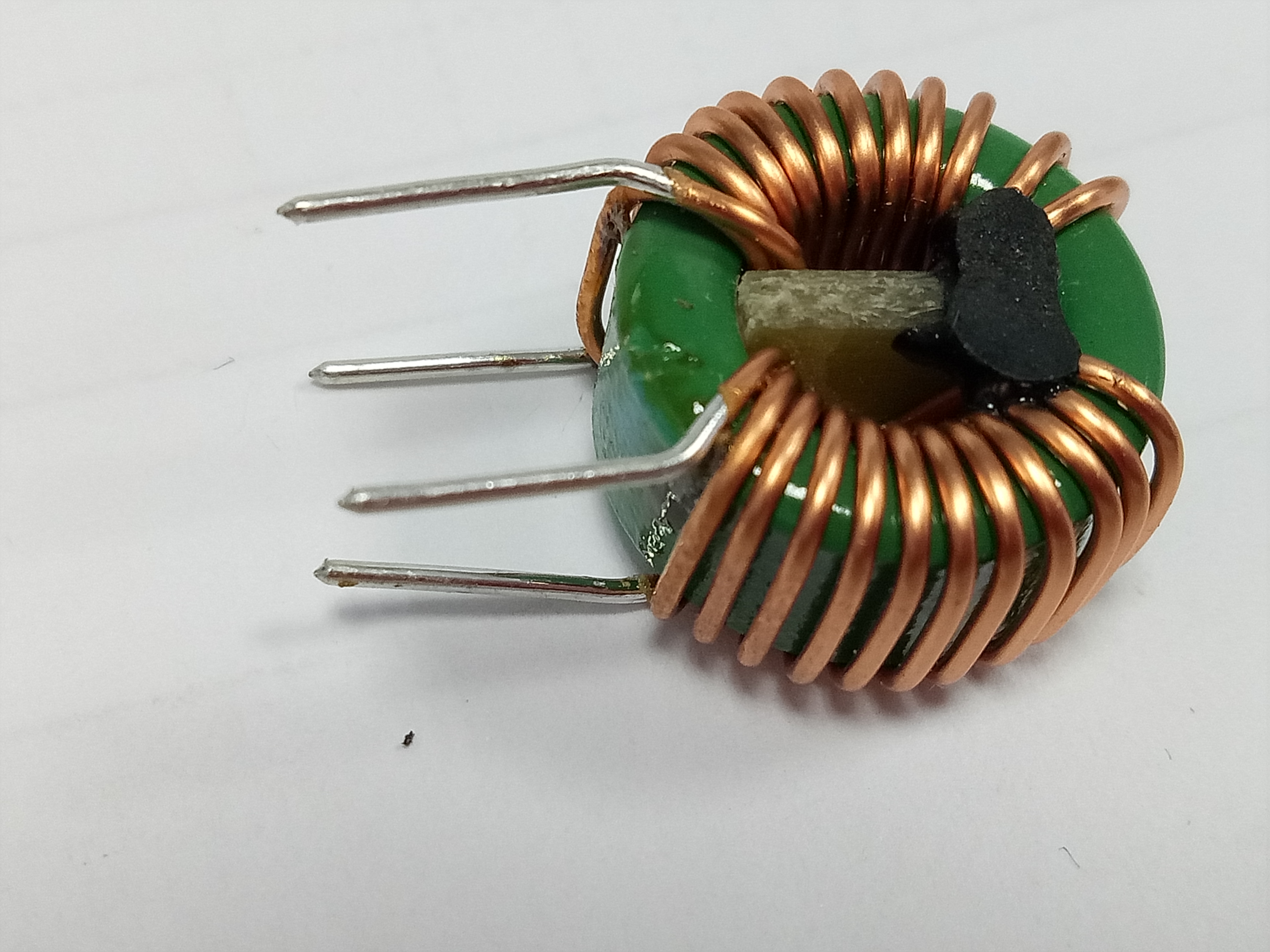 10A大電流磁環(huán)電感應(yīng)用在開關(guān)插座中 蘇州谷景電子有限公司